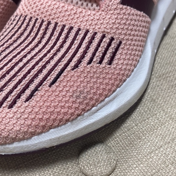 Practically brand new womens Adidas running shoe. - Picture 9 of 9